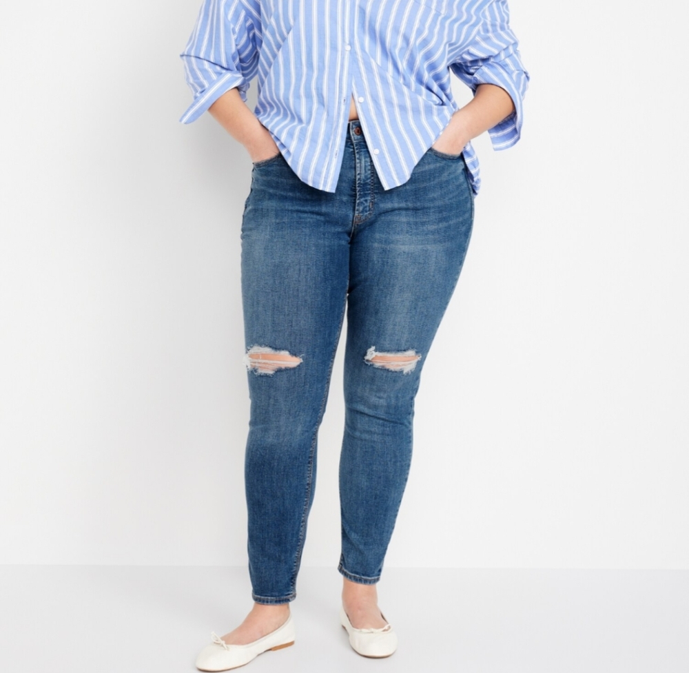 Old Navy Distressed High Rise Rockstar Super Skinny Size 26 NWT